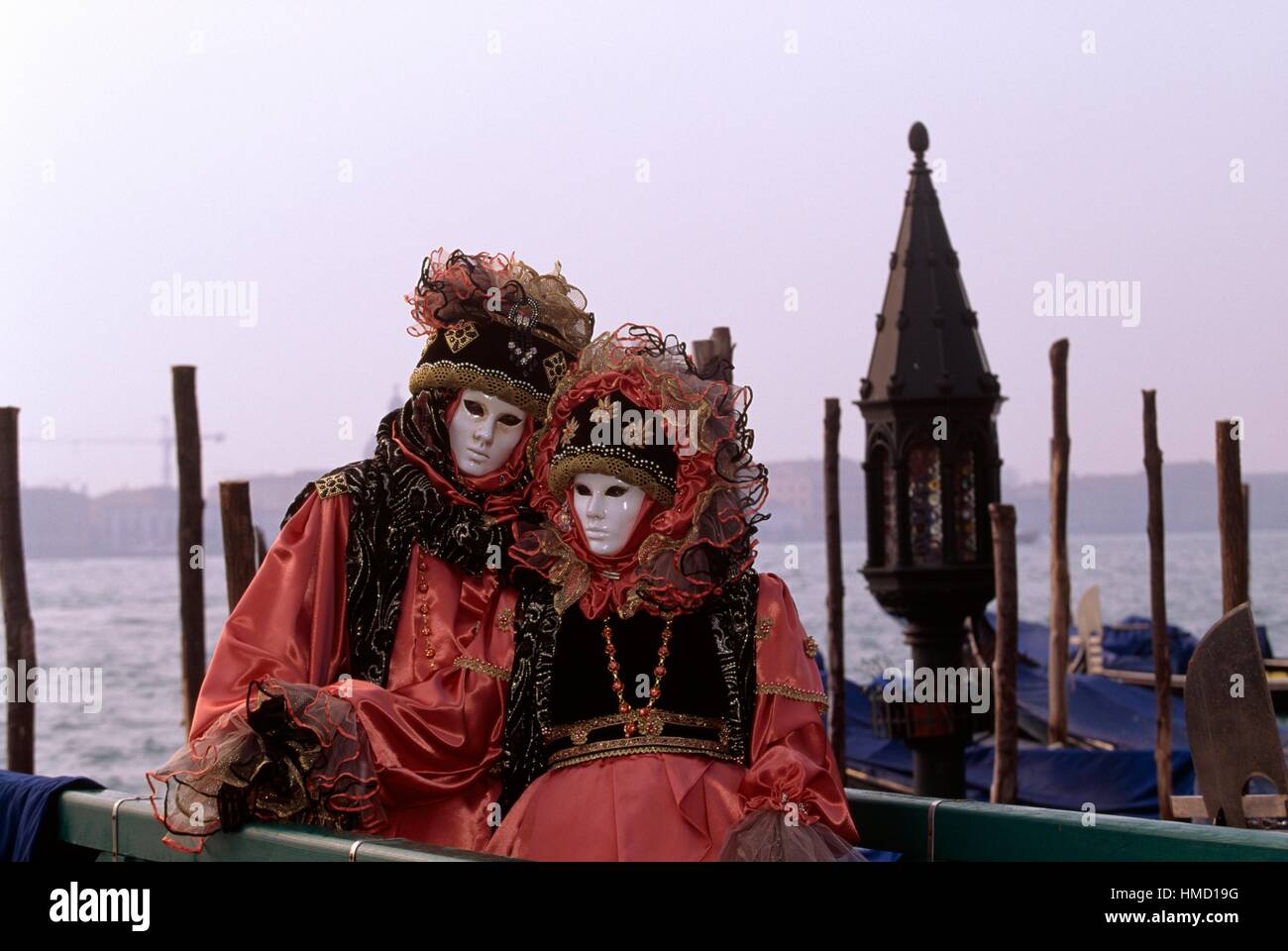 Costumes in carnival hi-res stock photography and images - Alamy