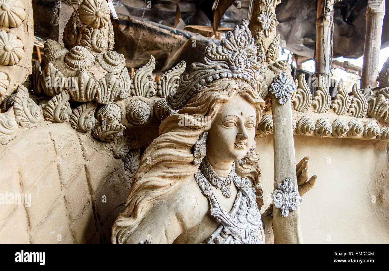 Worship of goddess saraswati hi-res stock photography and images - Alamy
