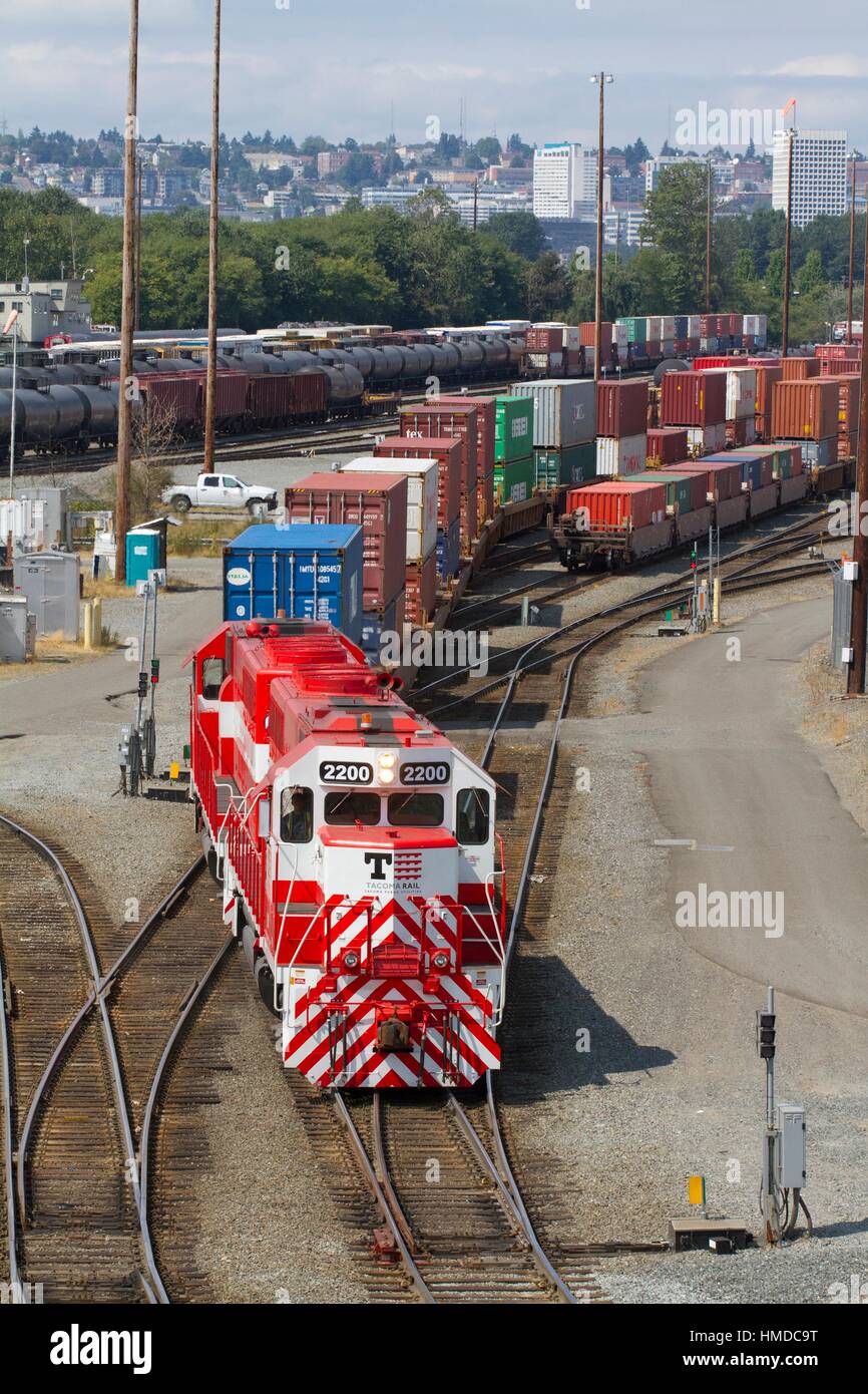 Rail move containers at the Port of