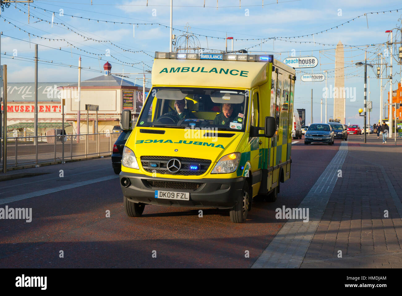 Ambulance blue lights sirens fast emergency uk paramedic hires stock
