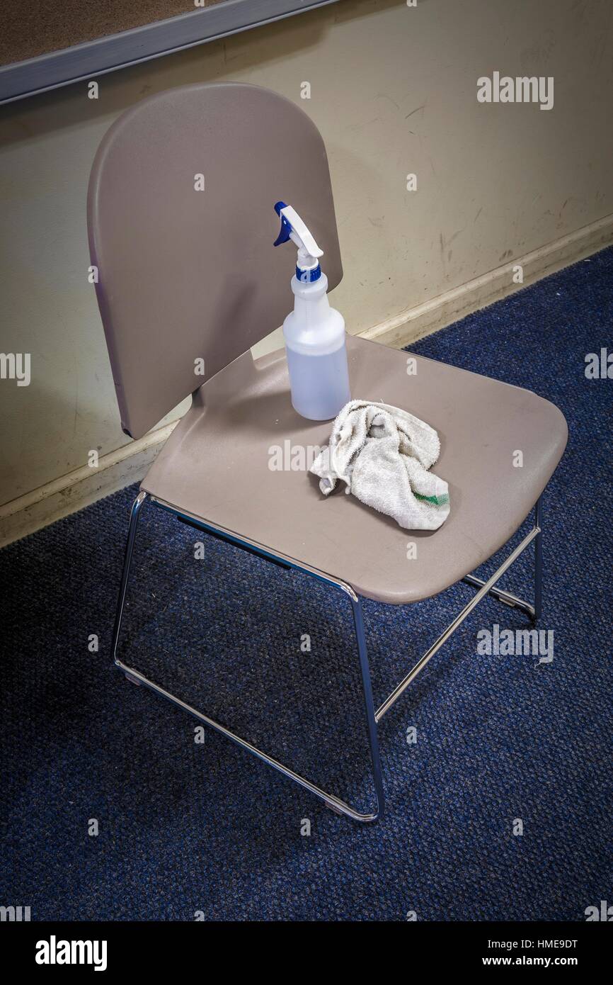 Old plastic chair hires stock photography and images Alamy