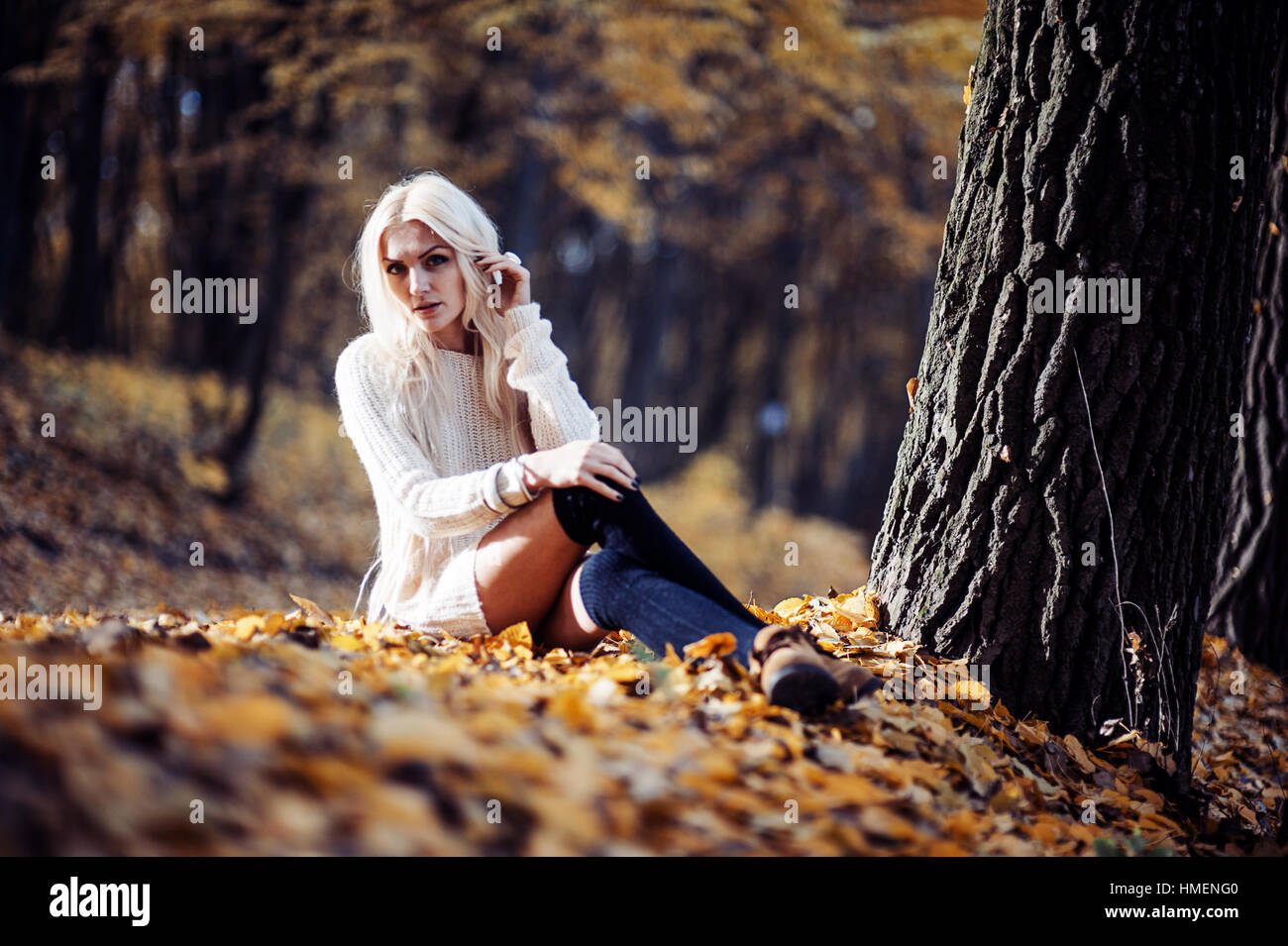 beautiful young woman Stock Photo - Alamy