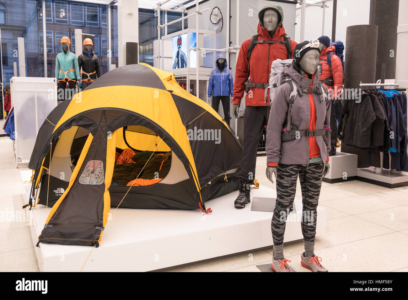 North face tent hi-res stock photography and images - Alamy
