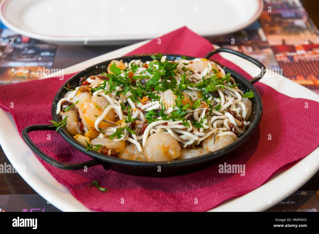 Spanish tapa prawns with eels and parsley. Spain Stock Photo Alamy