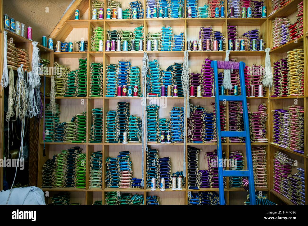 yarn store