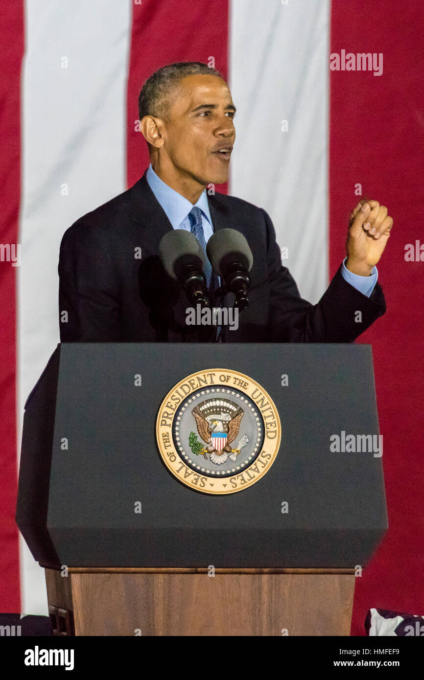 NOVEMBER 7, 2016, INDEPENDENCE HALL, PHIL., PA - President Barack Obama speaks at Hillary Clinton Election Eve Get Out The Vote Rally, Independence Hall, Phil. PA Stock Photo