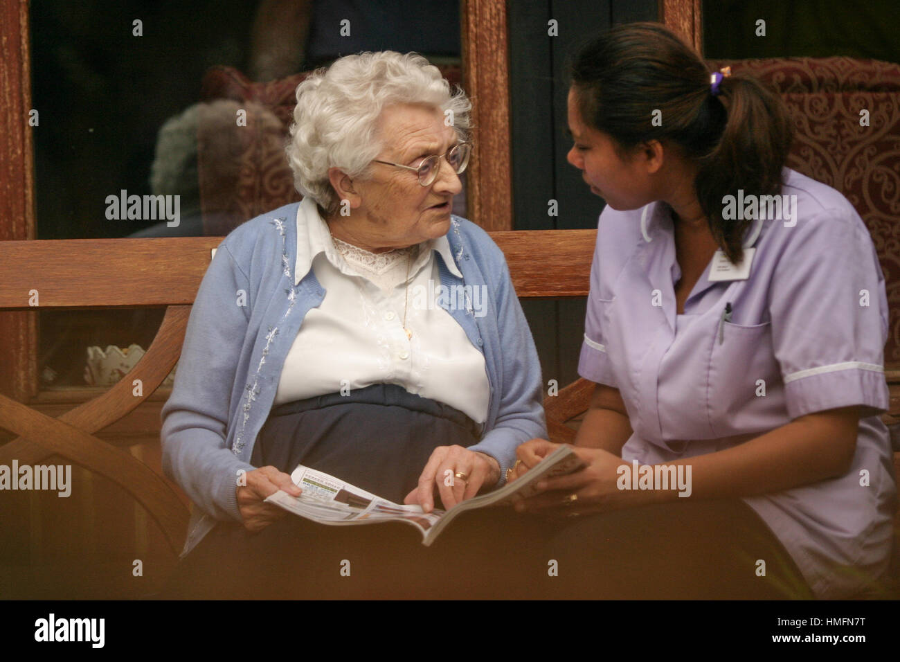 Care assistant old peoples home hi-res stock photography and images - Alamy