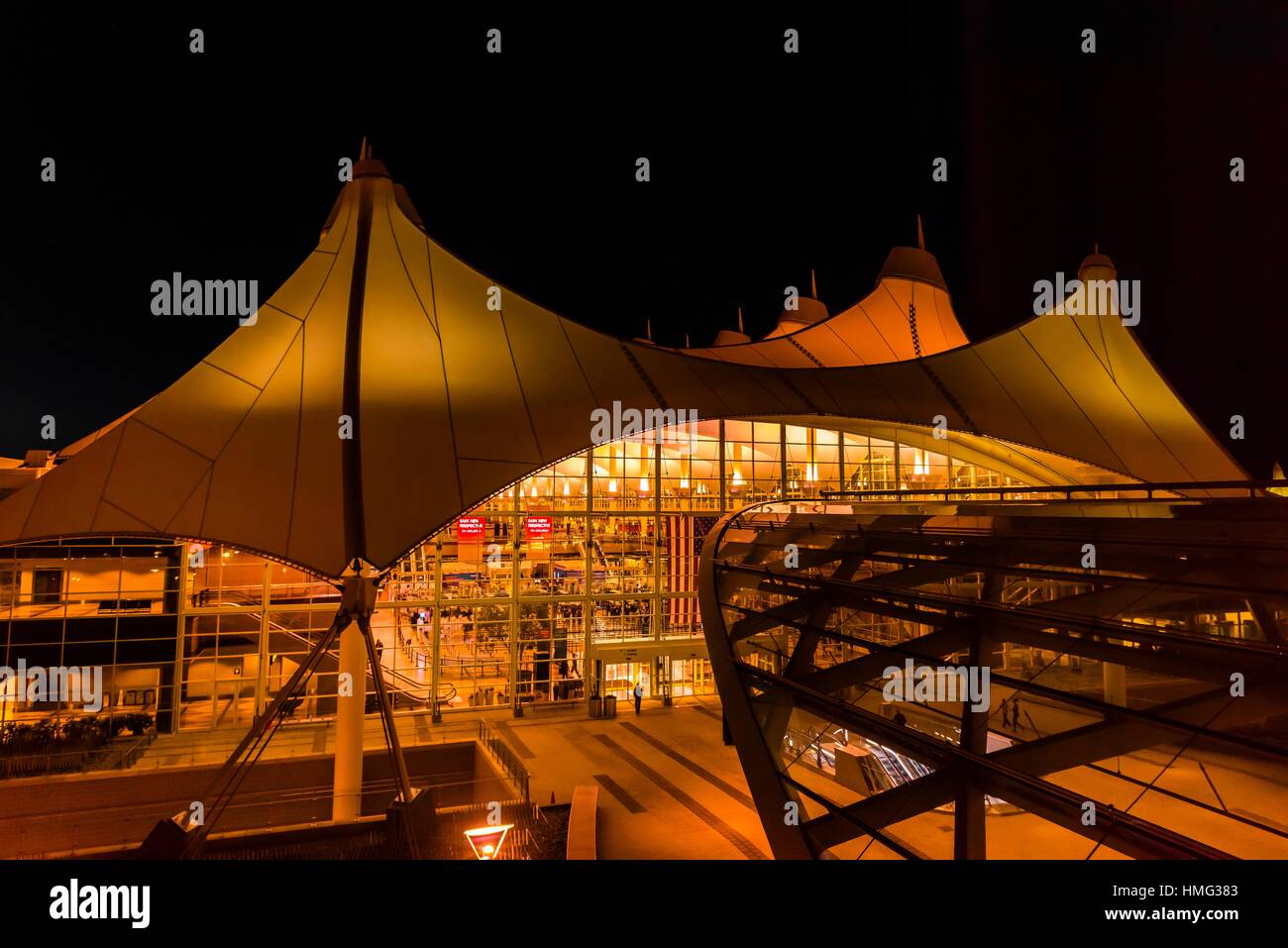 Denver Airport Roof High Resolution Stock Photography and Images Alamy