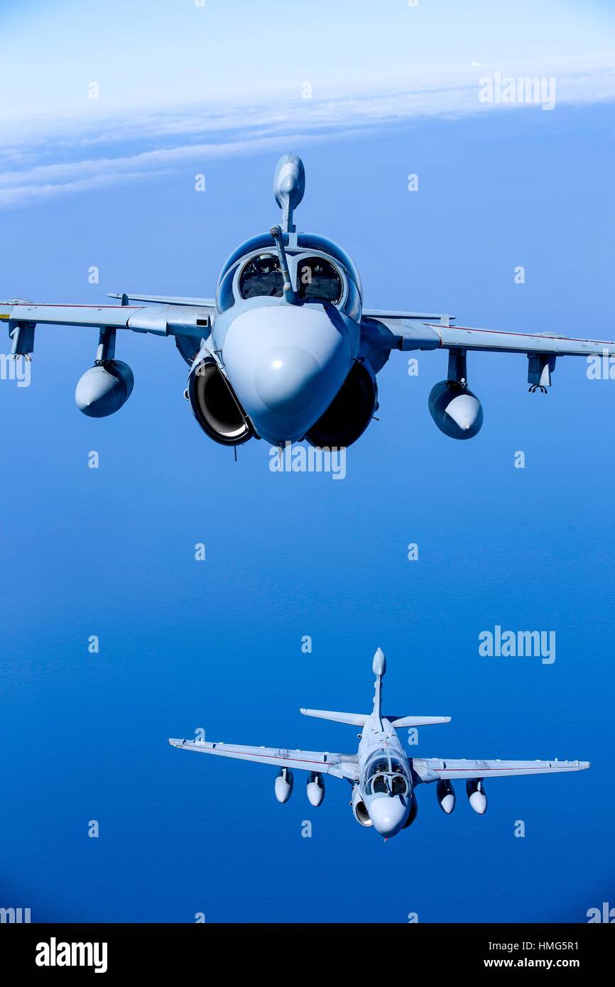 Ea 6b prowler hi-res stock photography and images - Alamy