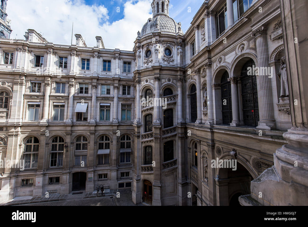 Hotel De Ville Paris Interior Stock Photos & Hotel De Ville Paris ...
