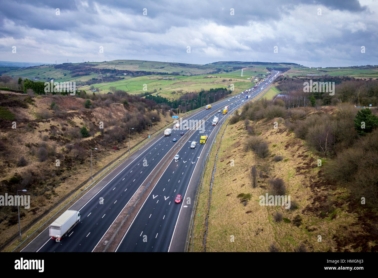 View from Scammonden Bridge over the M62 motorway, Scammonden, Kirklees, West Yorkshire Stock Photo
