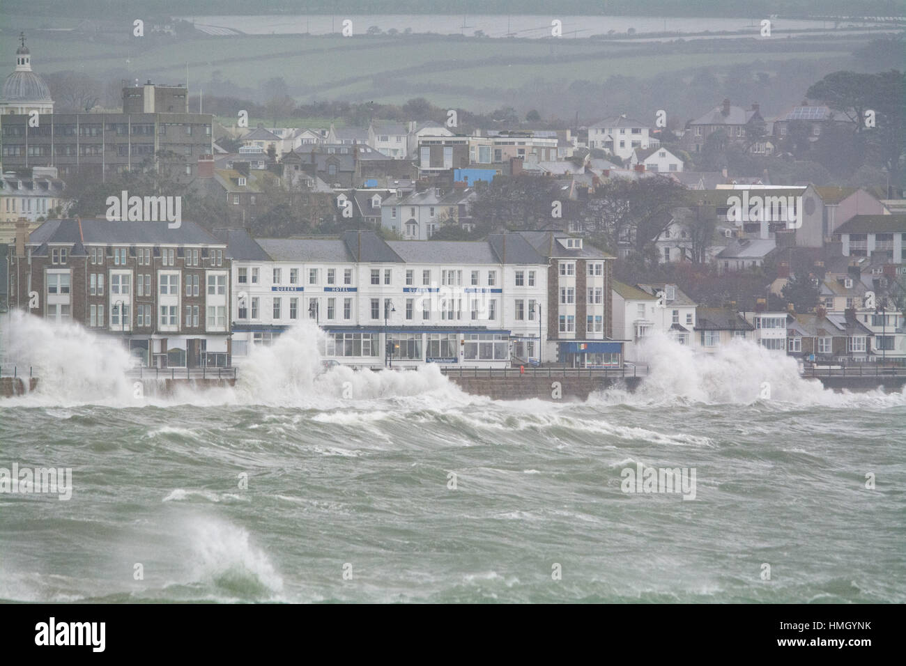 Penzance, Cornwall, UK. 3rd Feb 2017. UK Weather. Strong winds and big waves continue to batter to Cornwall coast, with residents and local authorities continuing the cleanup operation. Credit: Simon Maycock/Alamy Live News Stock Photo