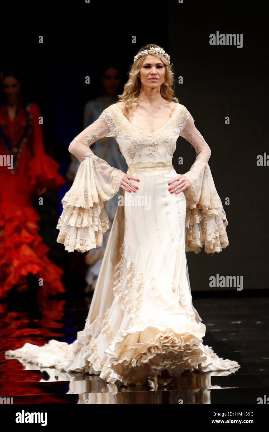 Seville, Spain. 3rd Feb, 2017. The model Carla Pereira during the parade of the signature "Aurora Gaviño" in the catwalk Simof 2017 in Seville, Friday, Feb. 3, 2017 Credit: Gtres Información más Comuniación on line,S.L./Alamy Live News Stock Photo