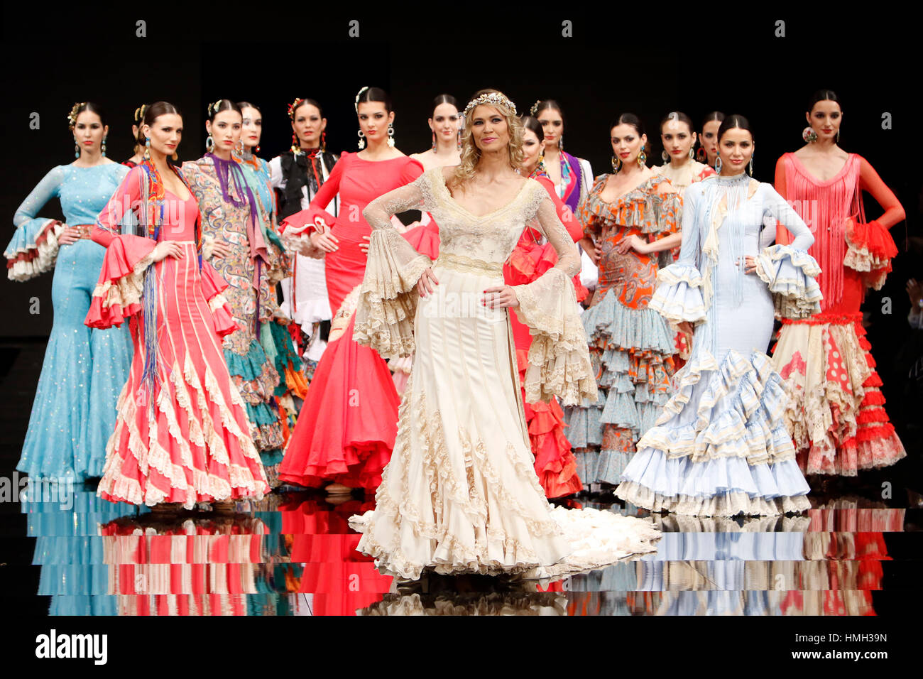 Seville, Spain. 3rd Feb, 2017. The model Carla Pereira during the parade of the signature "Aurora Gaviño" in the catwalk Simof 2017 in Seville, Friday, Feb. 3, 2017 Credit: Gtres Información más Comuniación on line,S.L./Alamy Live News Stock Photo