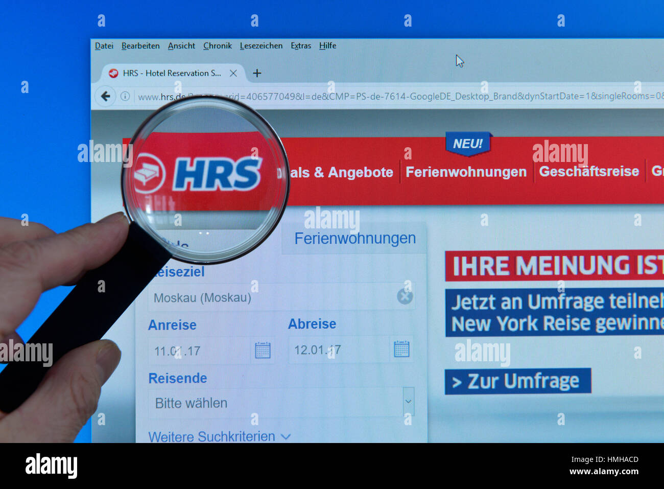 Hrs.de, Internet, monitor, hand, magnifying glass, Monitor, Hand, Lupe Stock Photo