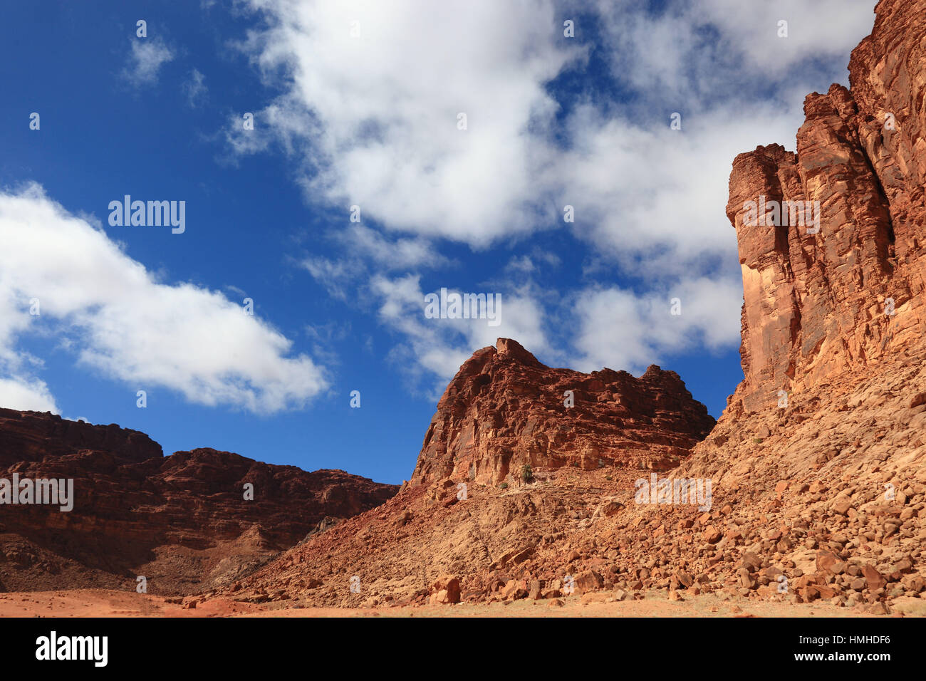 Scenic geography hi-res stock photography and images - Alamy