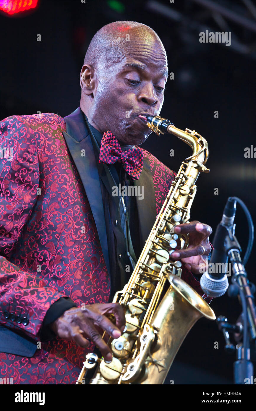 MACEO PARKER plays saxophone with the RAY CHARLES ORCHESTRA during the 59th  MONTEEY JAZZ FESTIVAL - CALIFORNIA Stock Photo - Alamy