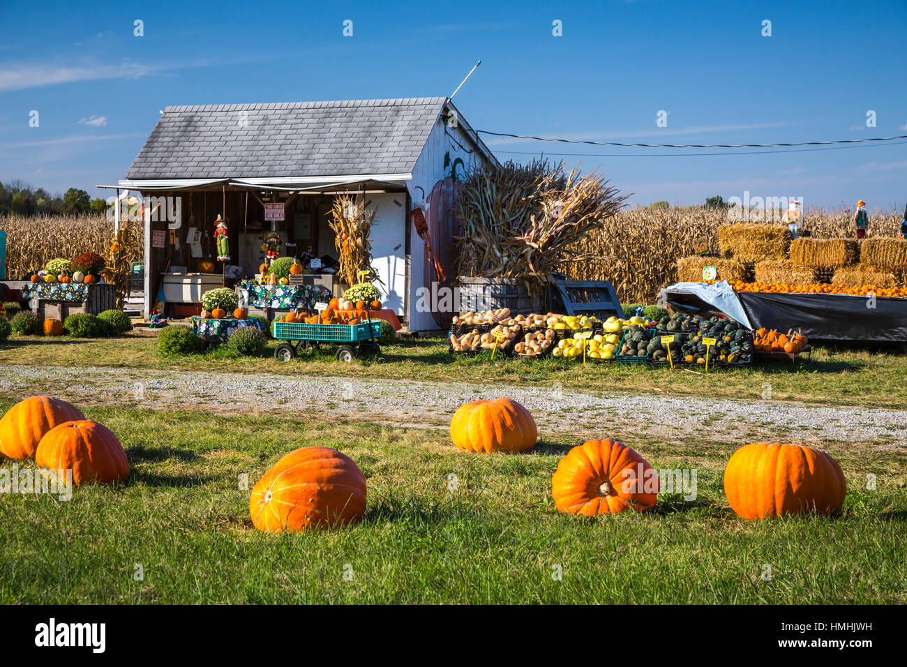 Ohio apple creek hires stock photography and images Alamy