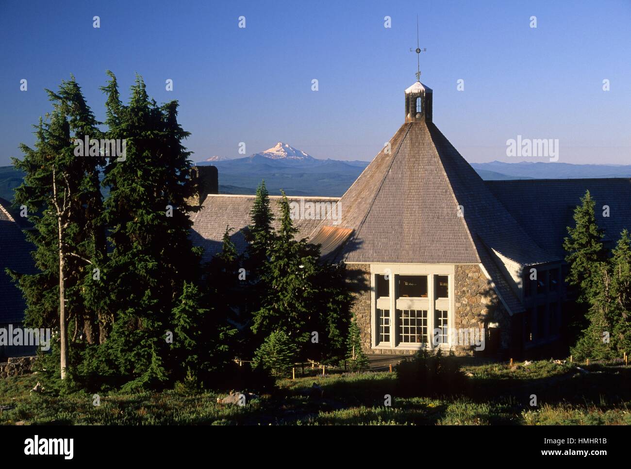 Timberline lodge mount hood hi-res stock photography and images - Alamy