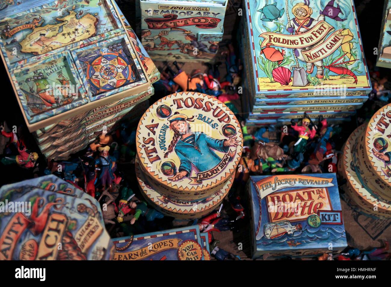 vintage toys and games Stock Photo Alamy