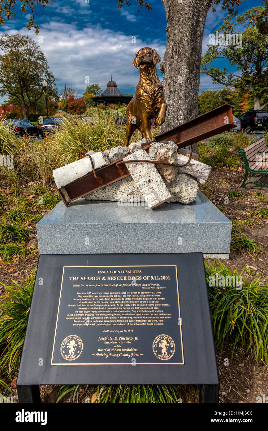 October 16, 2016 - 9/11 Memorial Eagle Rock Reservation in West Orange, New Jersey - portrays 'Search and Rescue Dogs' contribution to 9/11 rescue Stock Photo