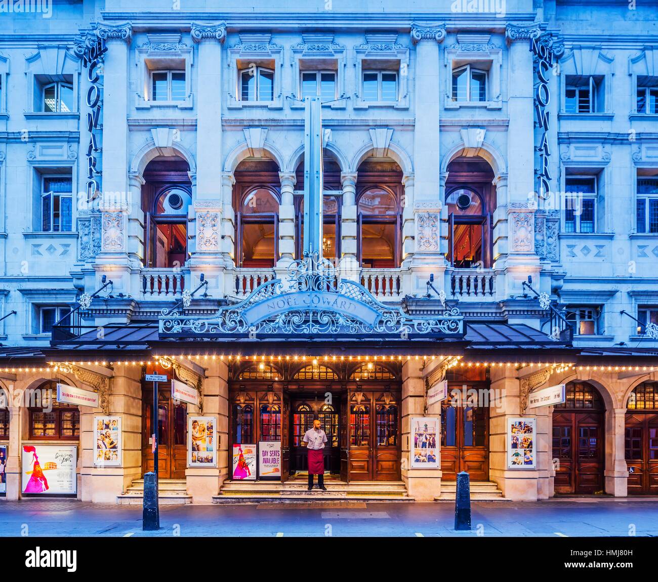 Noel coward theater hi-res stock photography and images - Alamy