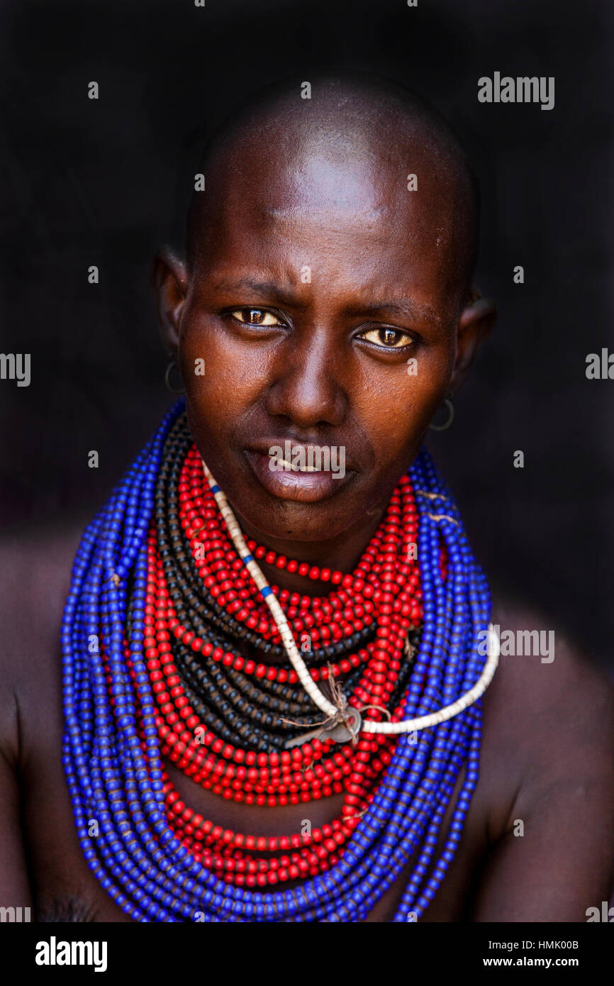 Portrait young woman from karo hi-res stock photography and images - Alamy