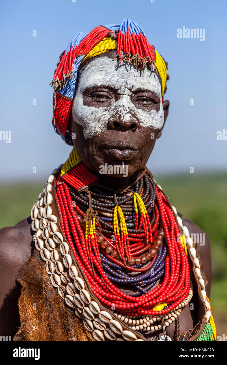 Old woman from african tribe hi-res stock photography and images - Alamy