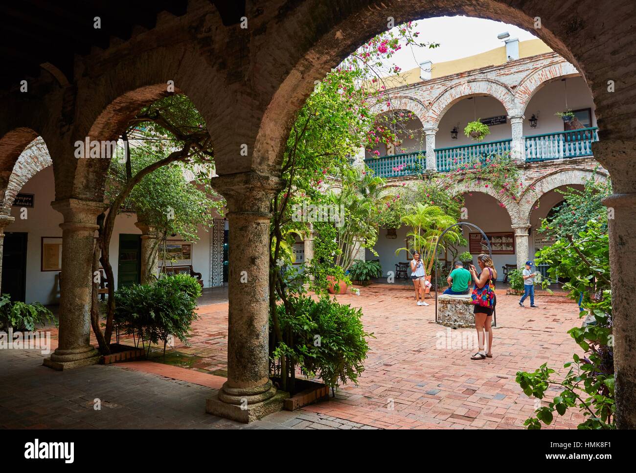 Claustro, Monasterio Santa Cruz de la Popa, Cartagena de Indias, Bolivar, Colombia, South