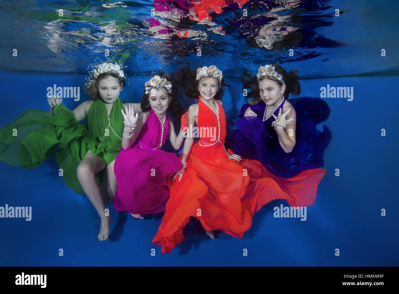 trendy junior dresses