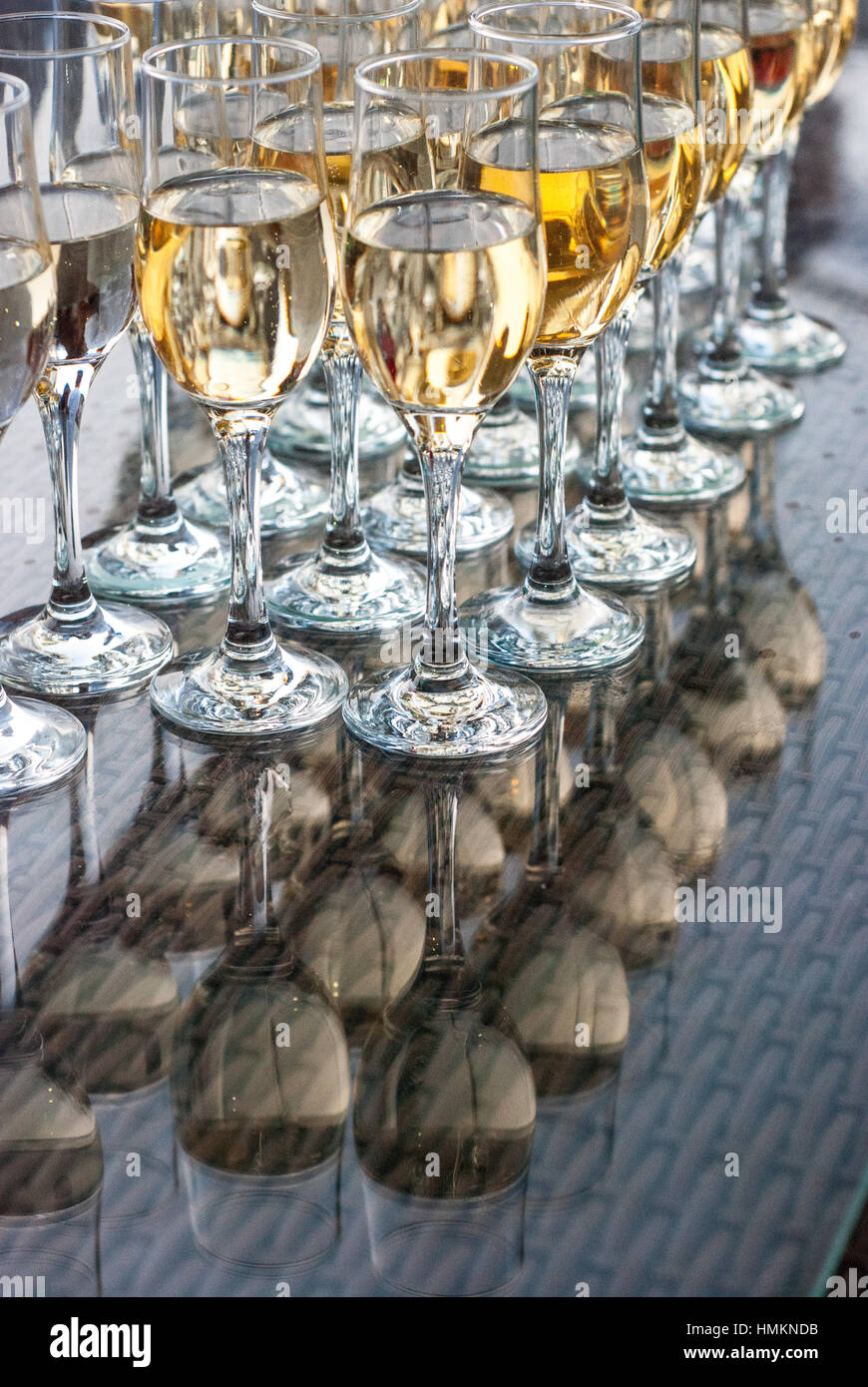 Alcohol champagne hires stock photography and images Alamy