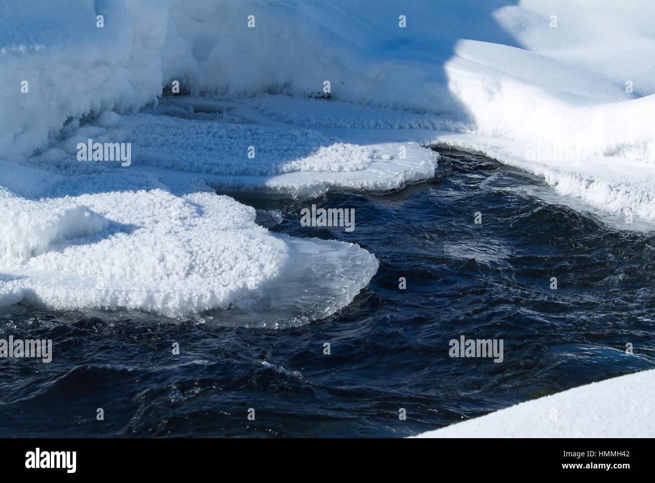Beautiful frozen river snowy hi-res stock photography and images - Alamy