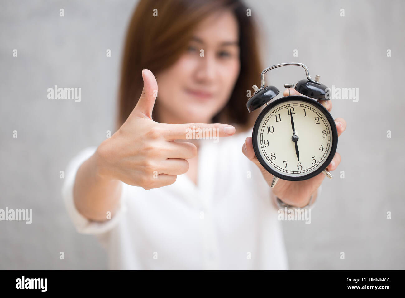 Clock showing 6 o'clock hi-res stock photography and images - Alamy