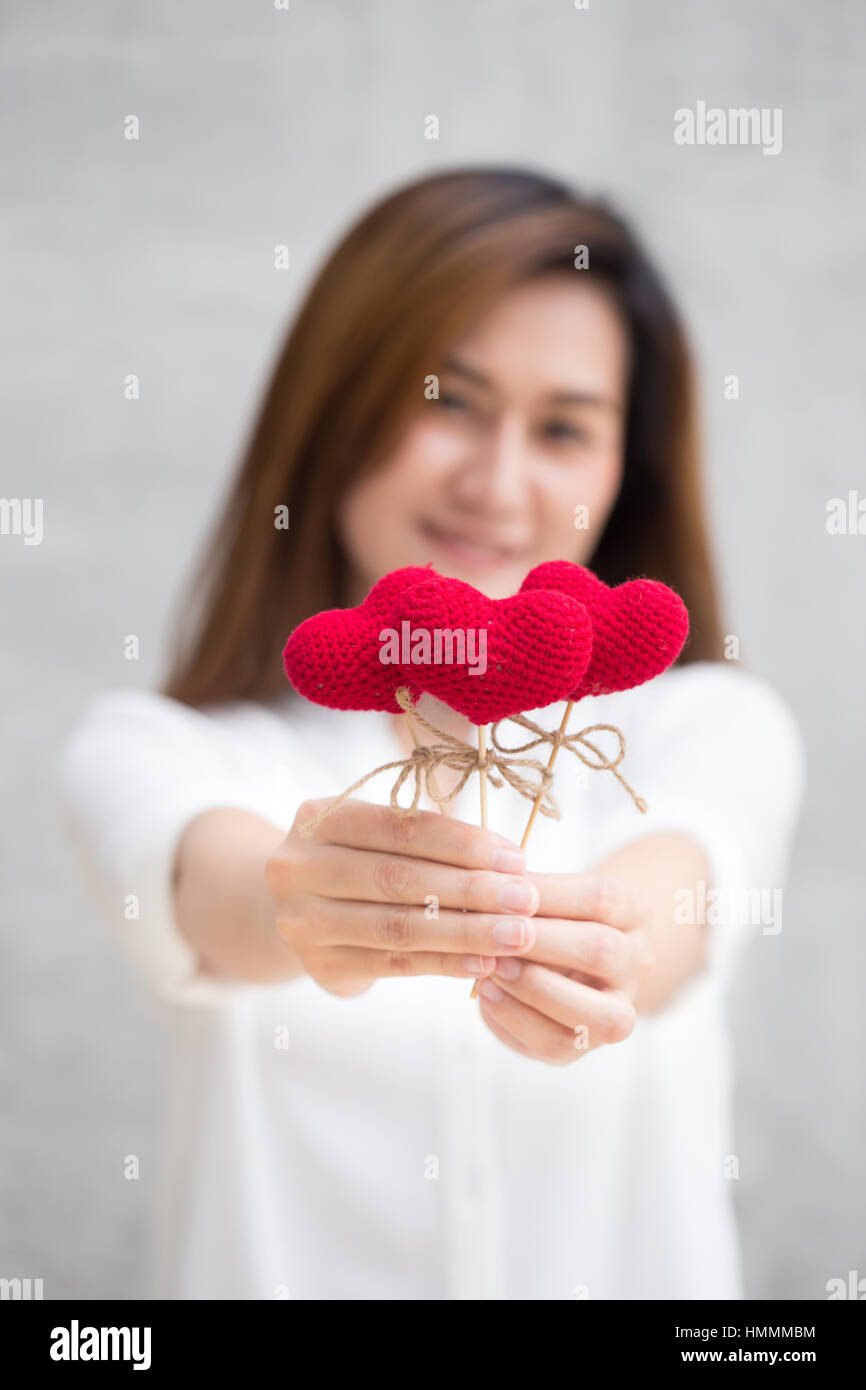 giving a girl you like a gift