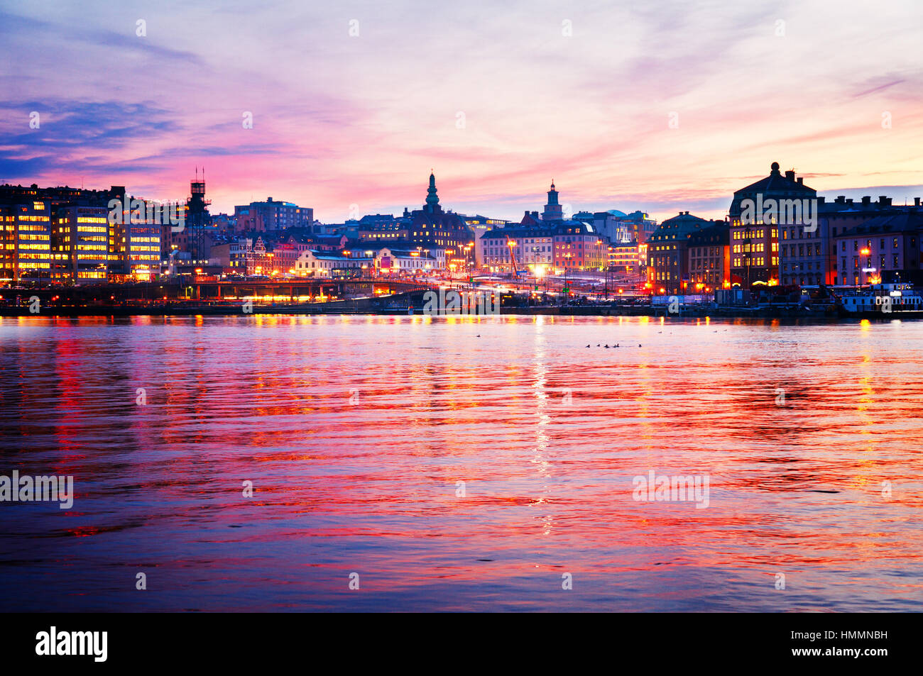 Stockholm city skyline night day hi-res stock photography and images ...