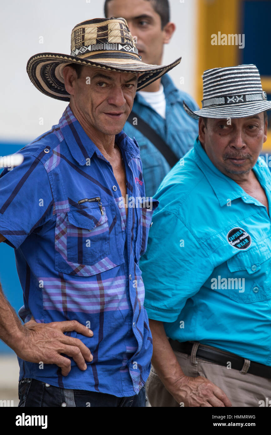 October 2, 2016 El Jardin, Colombia: local men wearing traditional straw hat  called sombrero v Stock Photo - Alamy