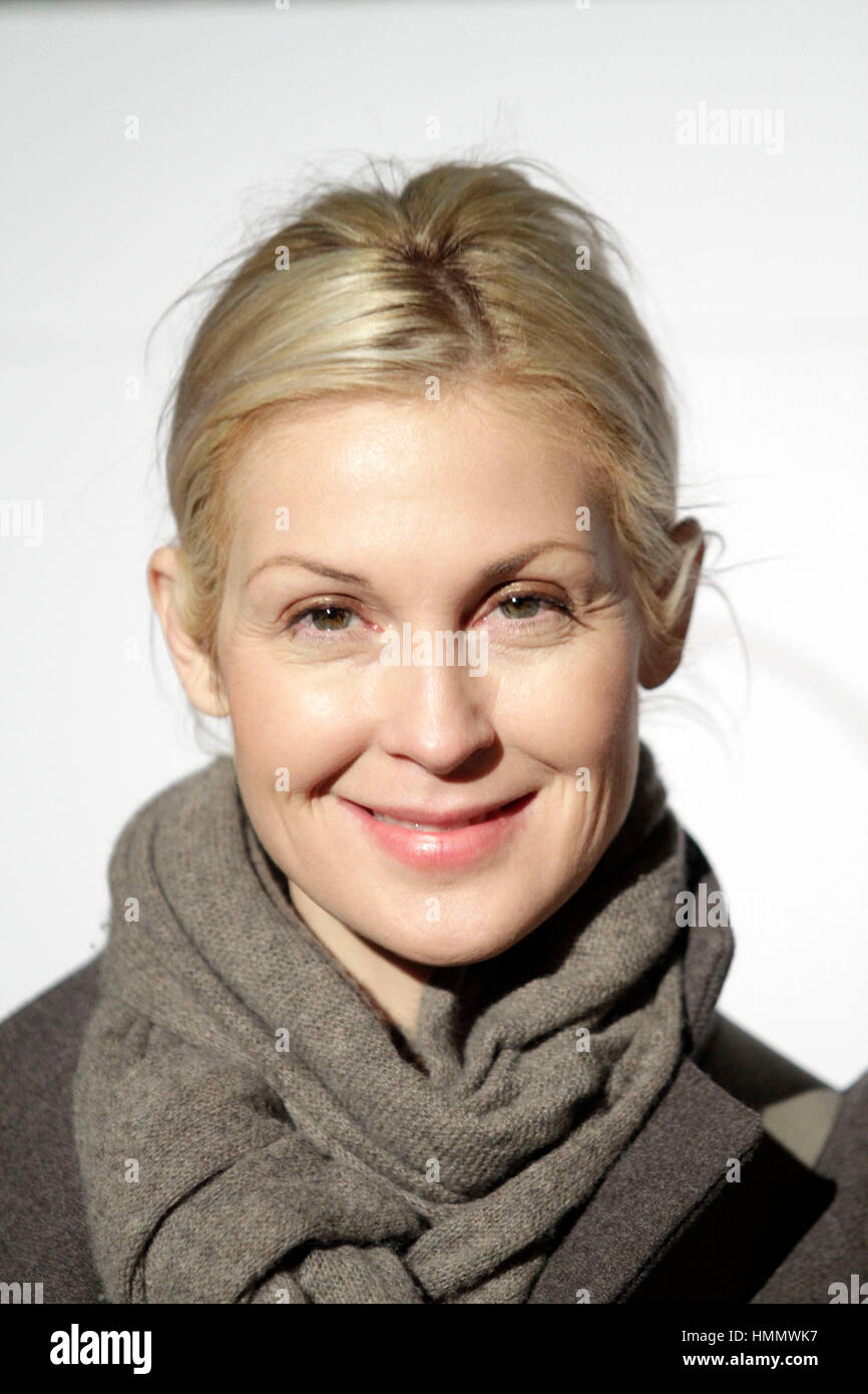Kelly Rutherford Alamy Kelly Rutherford arrives at the LoveGold Golden Globe Party on January ...