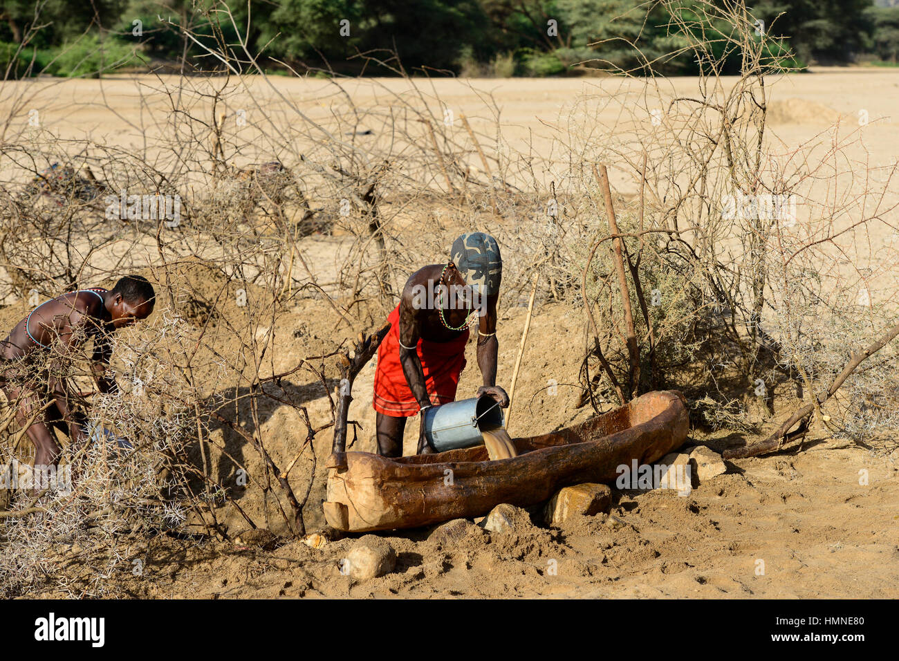 KENYA Marsabit, Samburu pastoral tribe, Samburu village Ngurunit