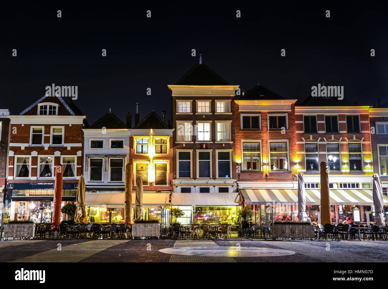 Shopping for delft hires stock photography and images Alamy