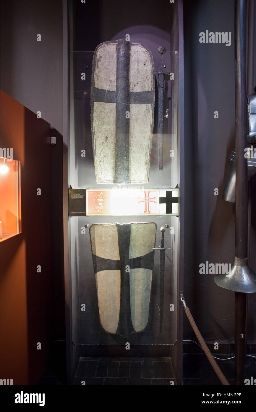 Swords shields hires stock photography and images Alamy