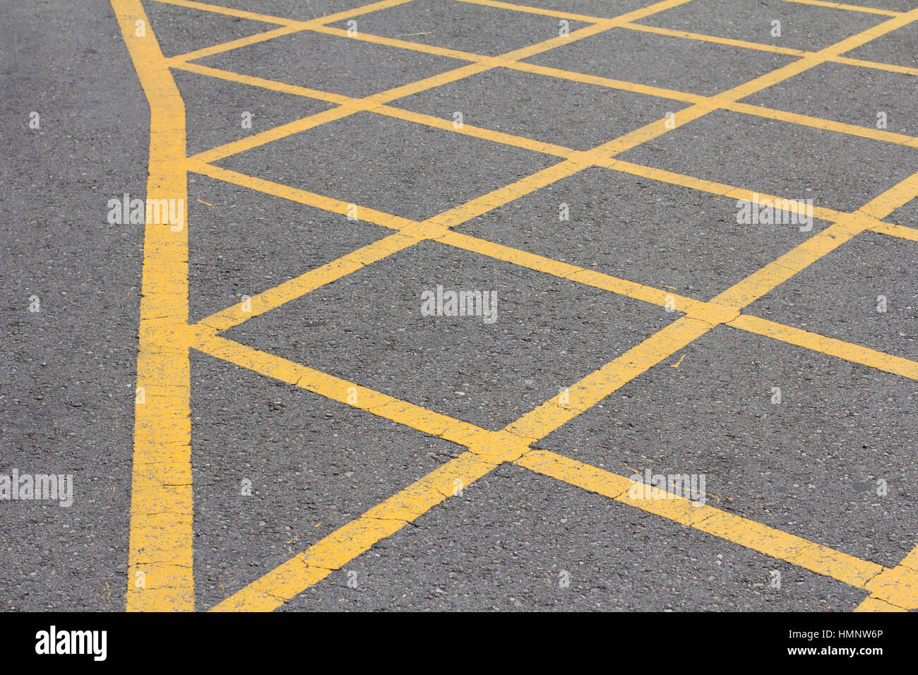 Yellow box junction hires stock photography and images Alamy