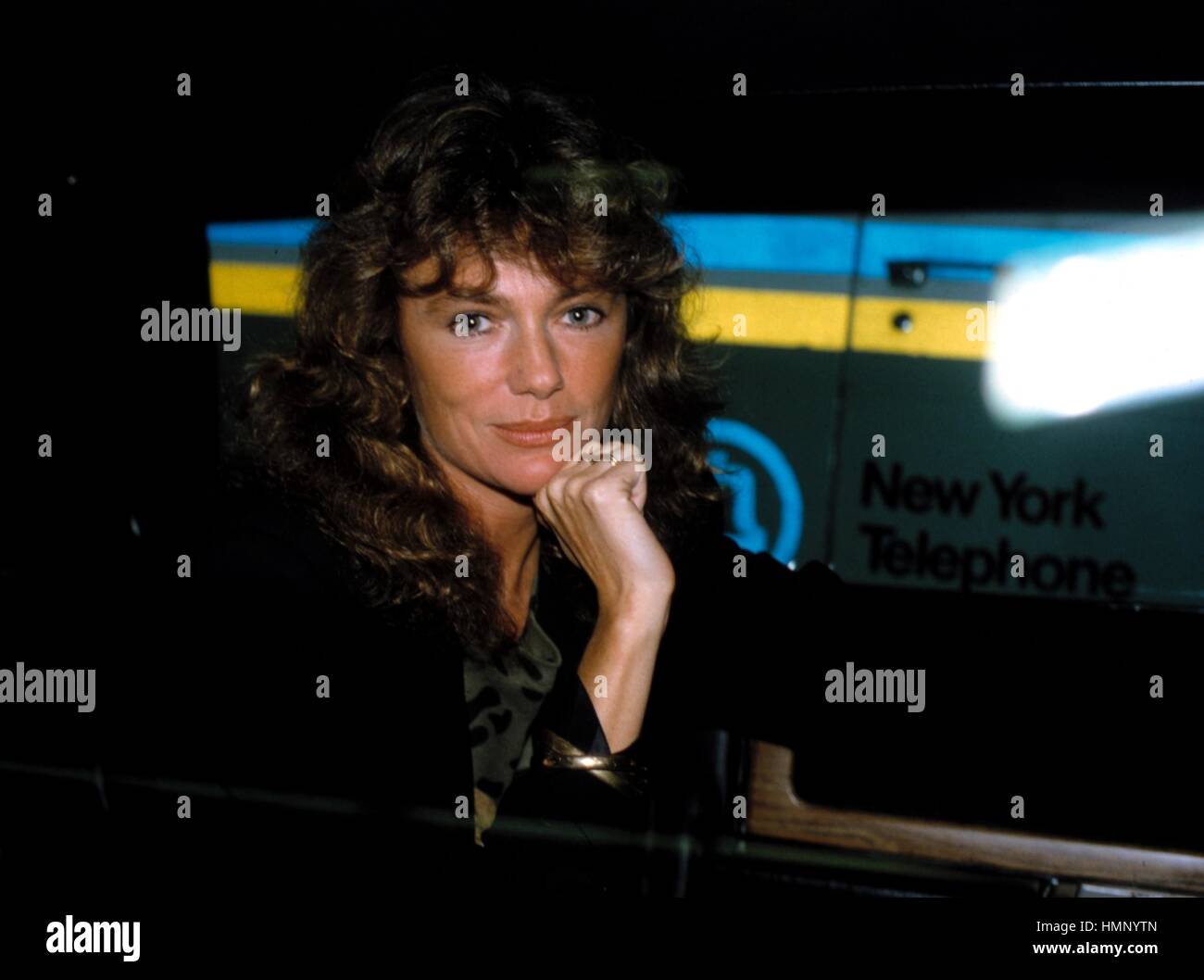 JACQUELINE BISSET ( EARLY 1990'S ) NEW YORK CITY CREDIT ALL USES Stock Photo