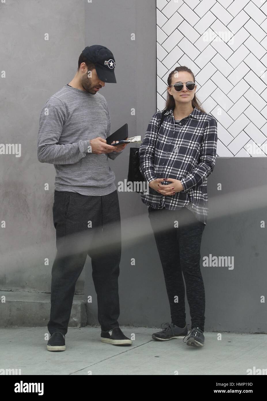 Pregnant Natalie Portman and her husband Benjamin Millepied leave