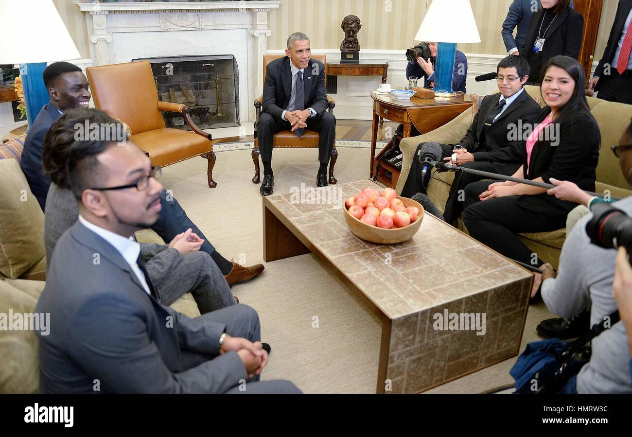 November 8, 2014 - Washington, District of Columbia, United States of America - United States President Barack Obama makes remarks during a meeting with a group of young undocumented immigrants in the Oval Office of the White House on February 4, 2015 in Washington, DC. The five immigrants, known as ''dreamers'', who meet with the president have received protections from deportation under a program Obama implemented in 2012. Photo Credit: Olivier Douliery/CNP/AdMedia (Credit Image: © Olivier Douliery/AdMedia via ZUMA Wire) Stock Photo