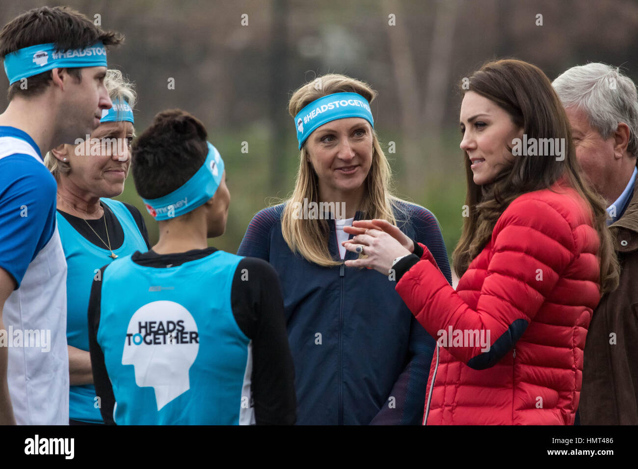 London, UK. 5th February, 2017. The Duchess of Cambridge (Kate Middleton) with athlete Paula Radcliffe join a training day at the Queen Elizabeth Olympic Park with the runners taking part in the 2017 London Marathon for Heads Together, the official charity of the year. © Guy Corbishley/Alamy Live News Stock Photo