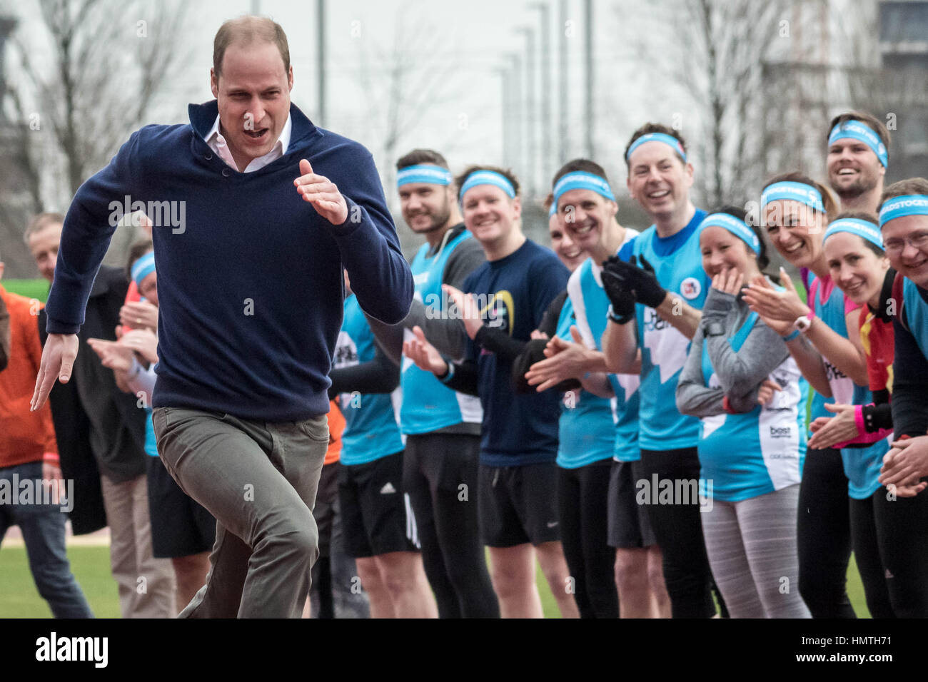 London, UK. 5th February, 2017. The Duke of Cambridge (Prince William) joins a training day at the Queen Elizabeth Olympic Park with the runners taking part in the 2017 London Marathon for Heads Together, the official charity of the year. © Guy Corbishley/Alamy Live News Stock Photo