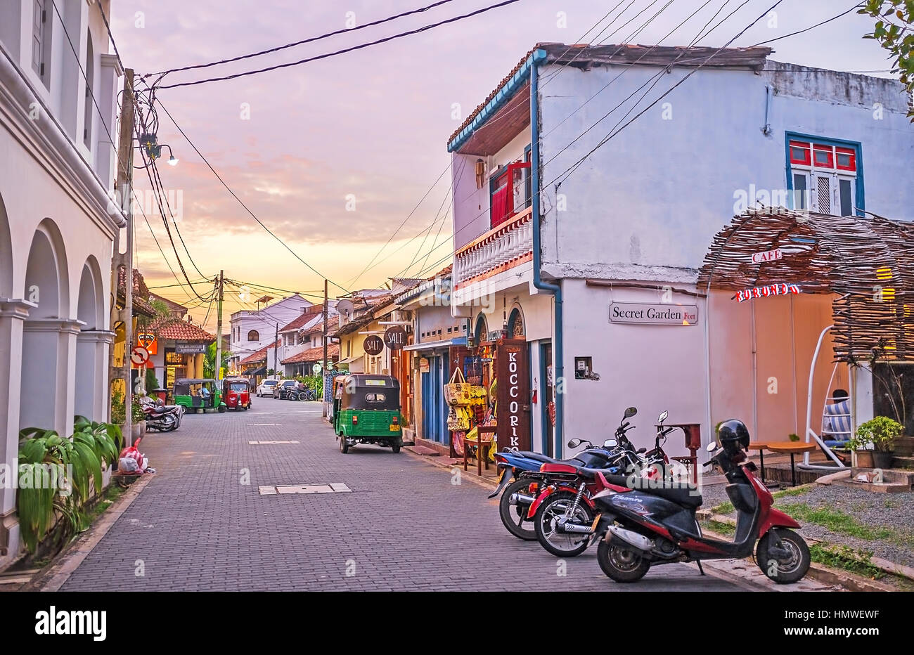 Cafes in galle fort hi-res stock photography and images - Alamy