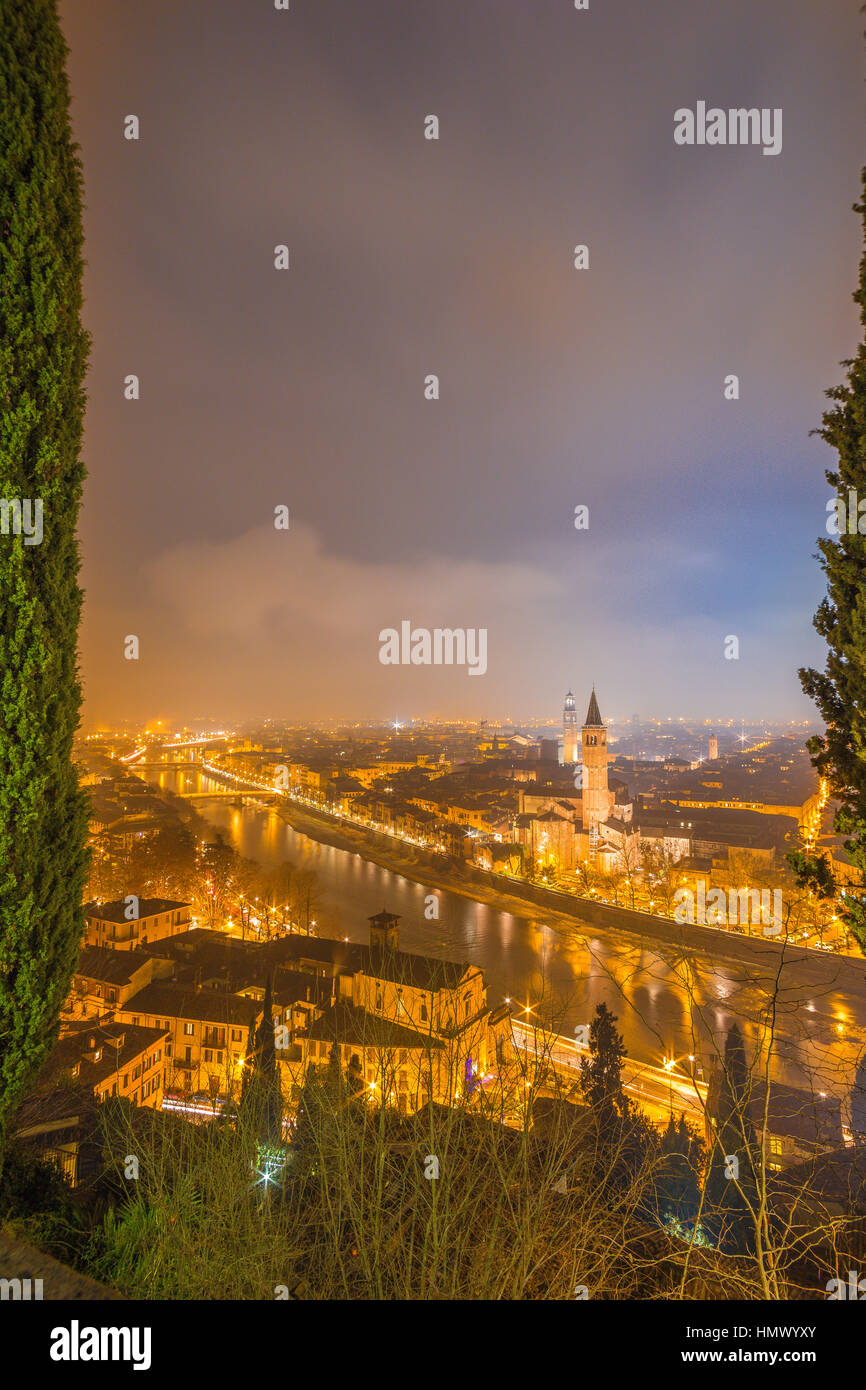 skyline of Verona city in Italy at night Stock Photo - Alamy
