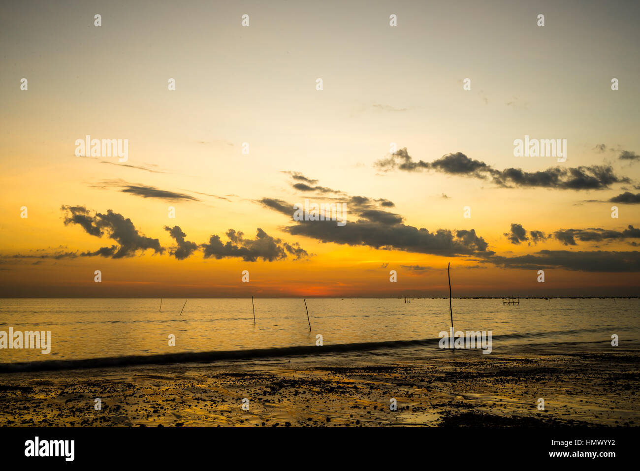 Beautiful sunsets hi-res stock photography and images - Alamy