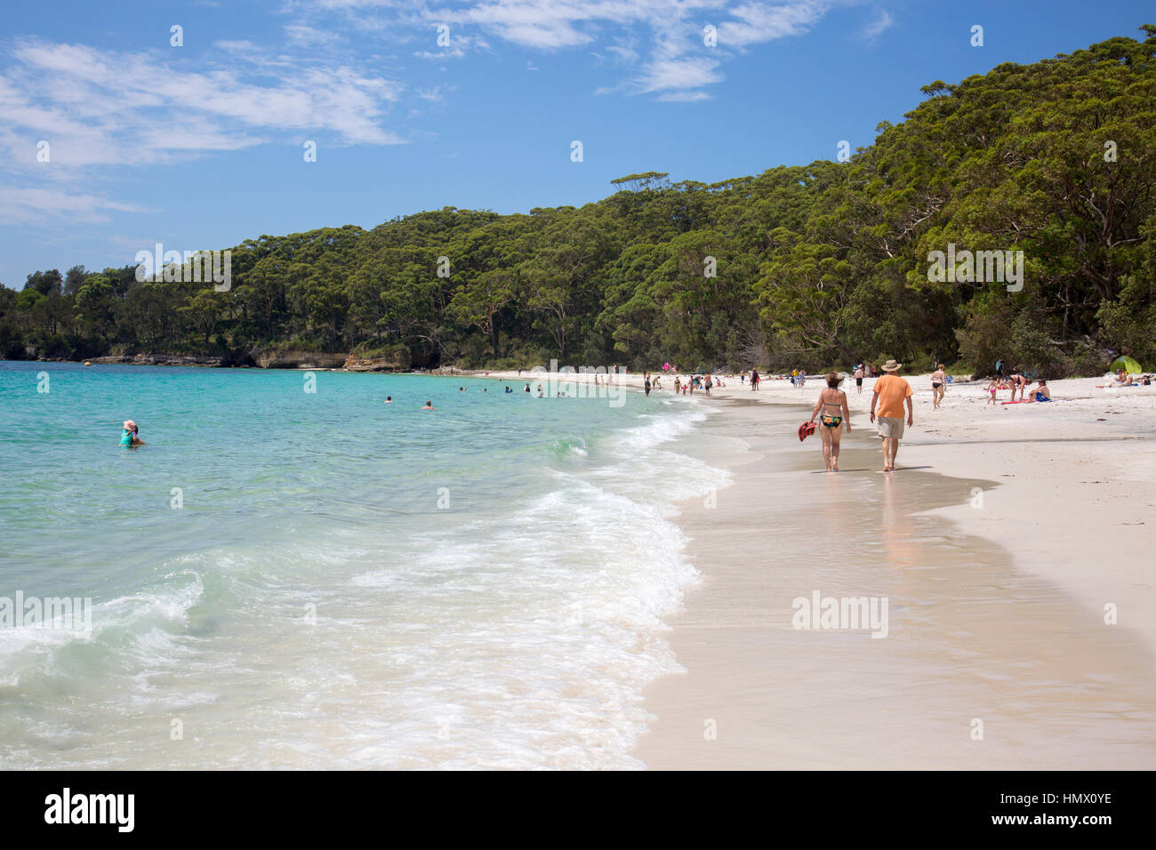 People relaxing on Murray's Beach in Booderee National Park, Jervis Bay ...